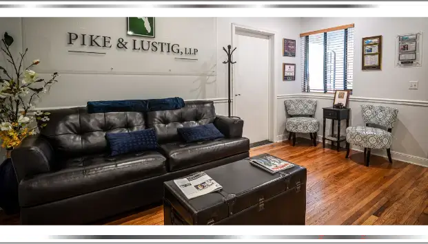 Oficinas de Pike & Lustig, LLP